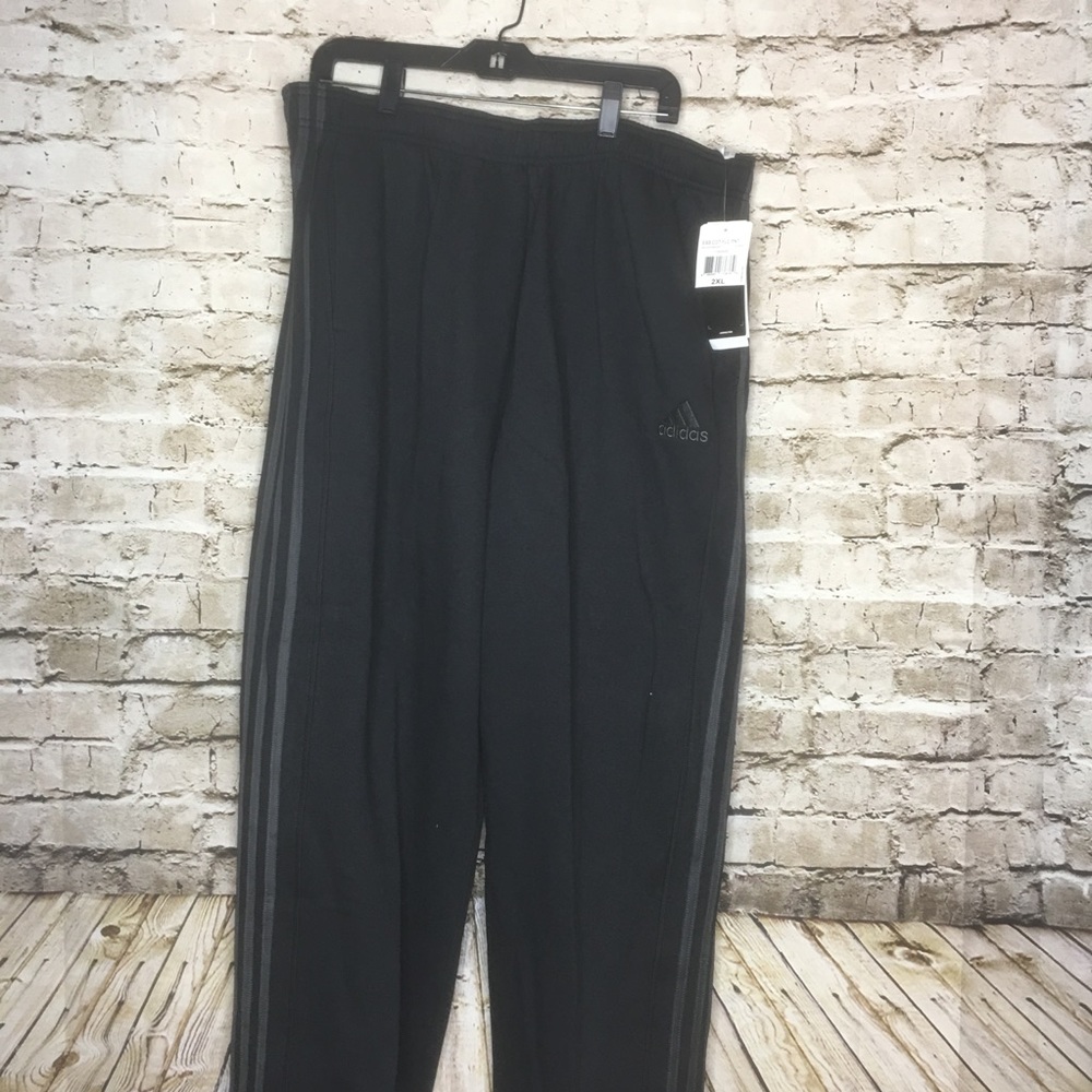 Adidas Essential Cotton sweats